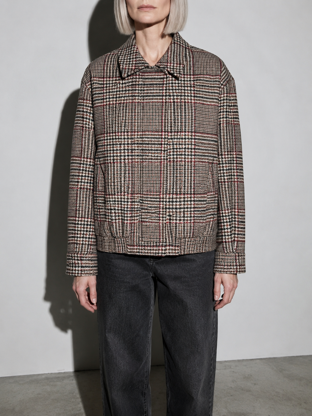 Code Culture catalog | retro-houndstooth-pilot-quilted-jacket-coats | color-picture-color | zoom detail
