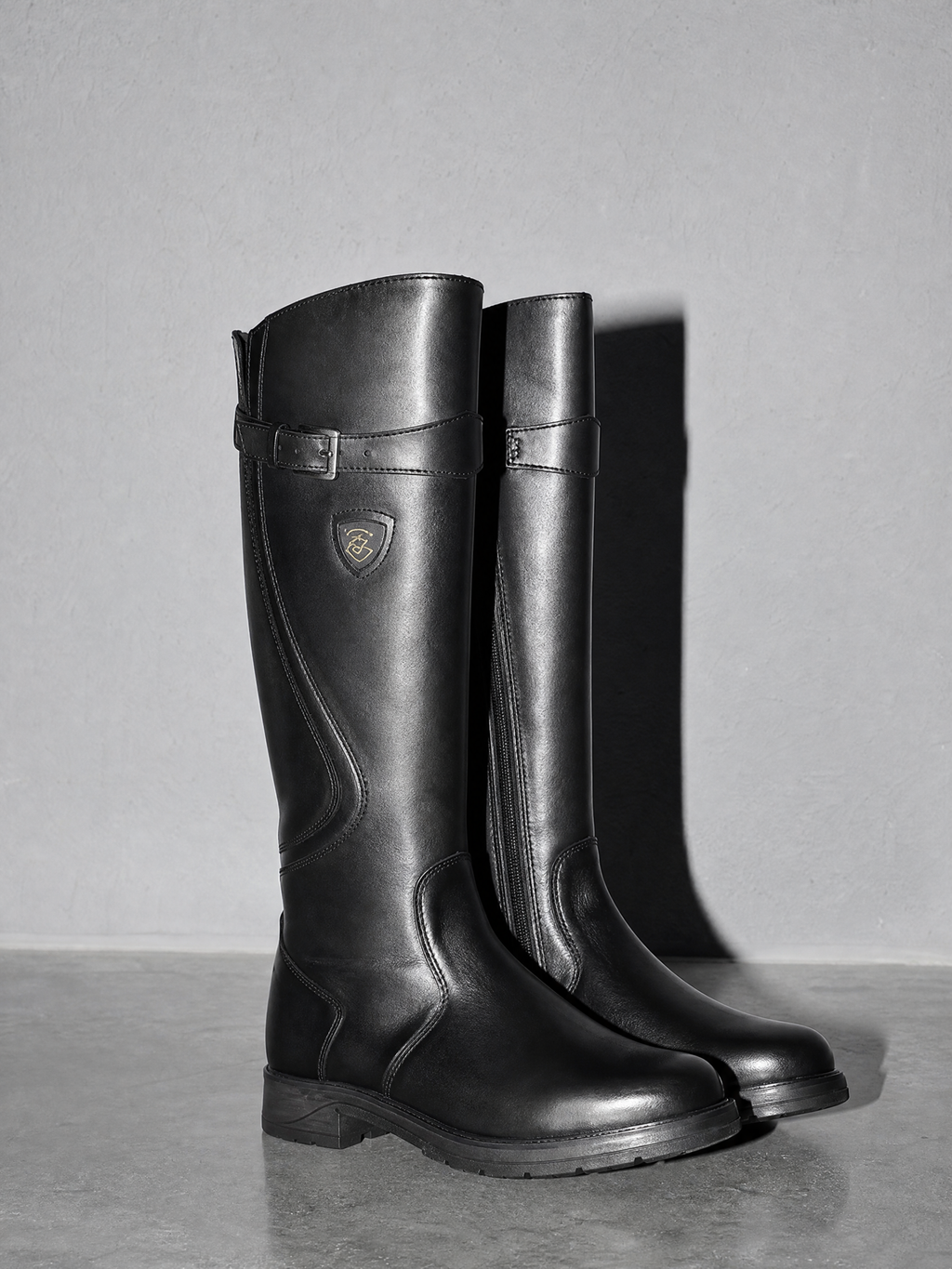 Women's mid-tube rider boots - Black Premium Leather Finish Shoe Macro