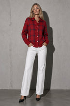 Women's Cardigan Button-Front Longline Shape — Fabric Texture & Material Detail (Angle 20)