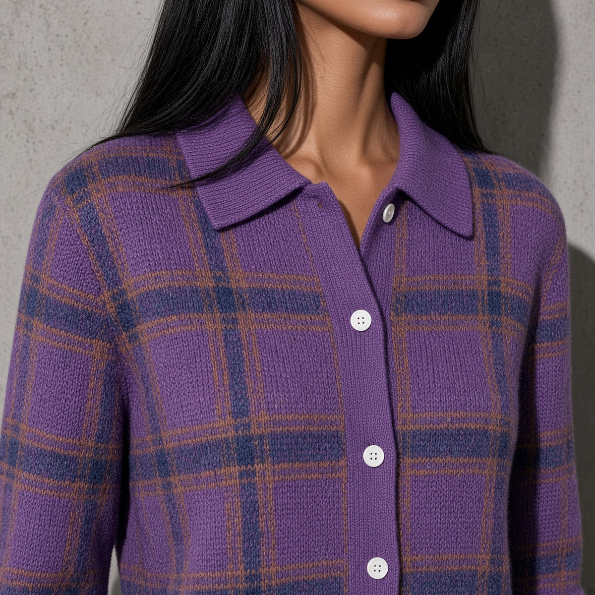 Women's Cardigan Button-Front Longline Shape — Button & Fastening Detail
