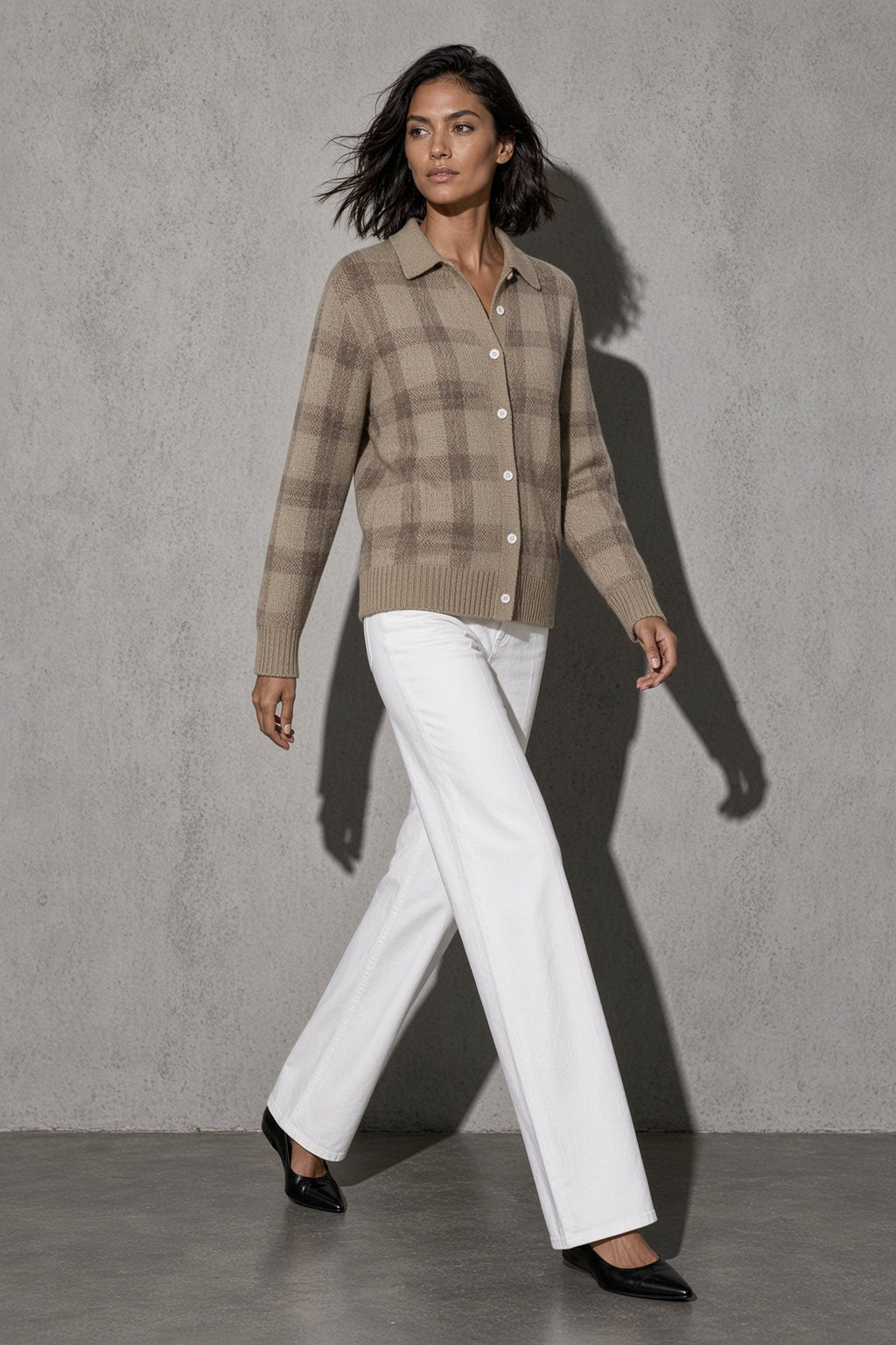Women's Cardigan Button-Front Longline Shape — Styling & Fit Perspective (Angle 28)