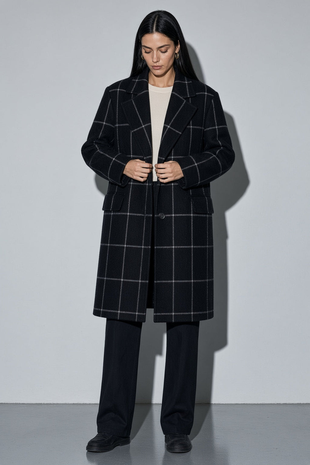 Women's Thick Coat Windowpane Plaid Longline — Button & Fastening Detail